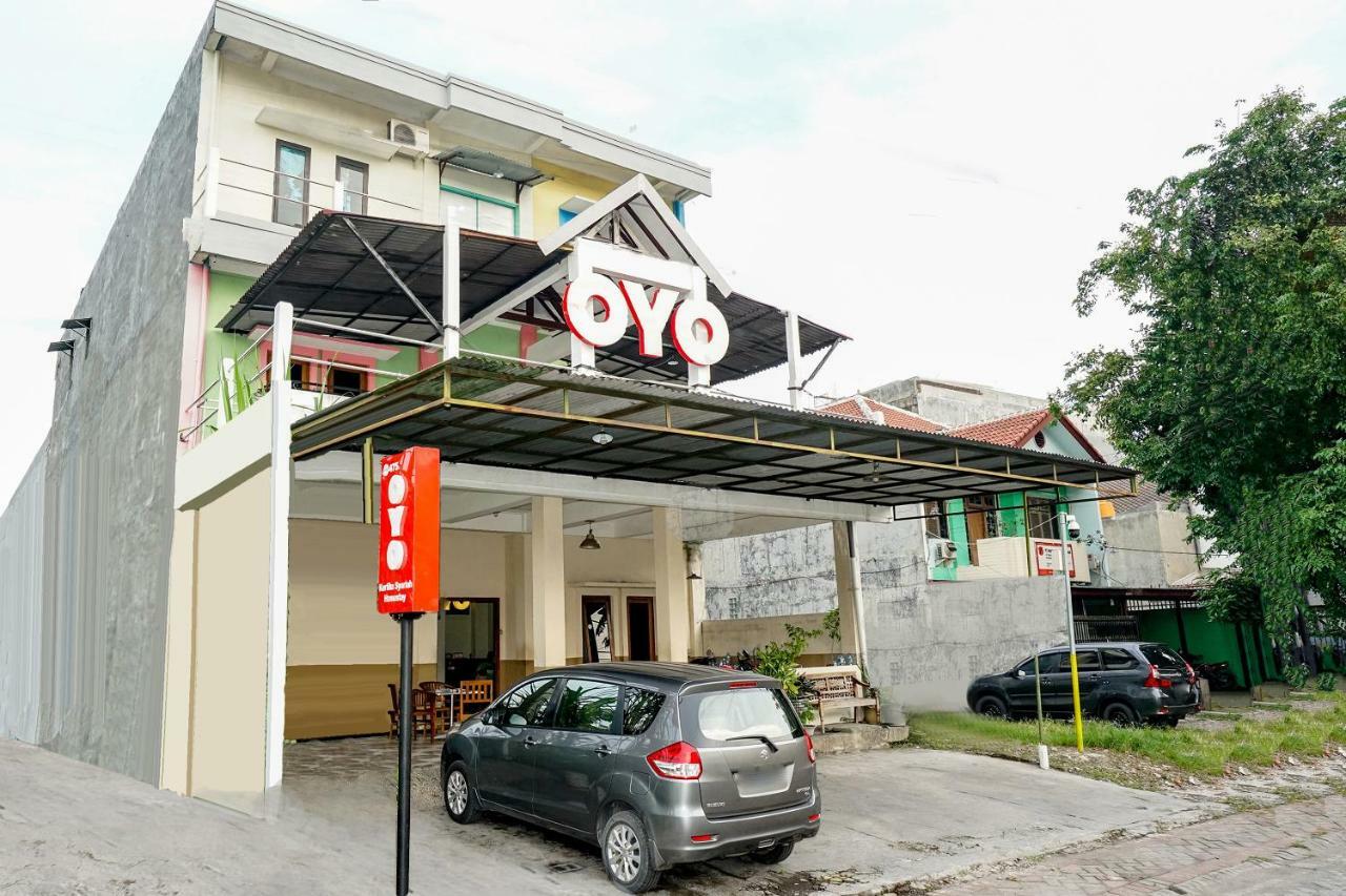 Kartika Syariah Homestay By Stayku Surabaya Eksteriør bilde